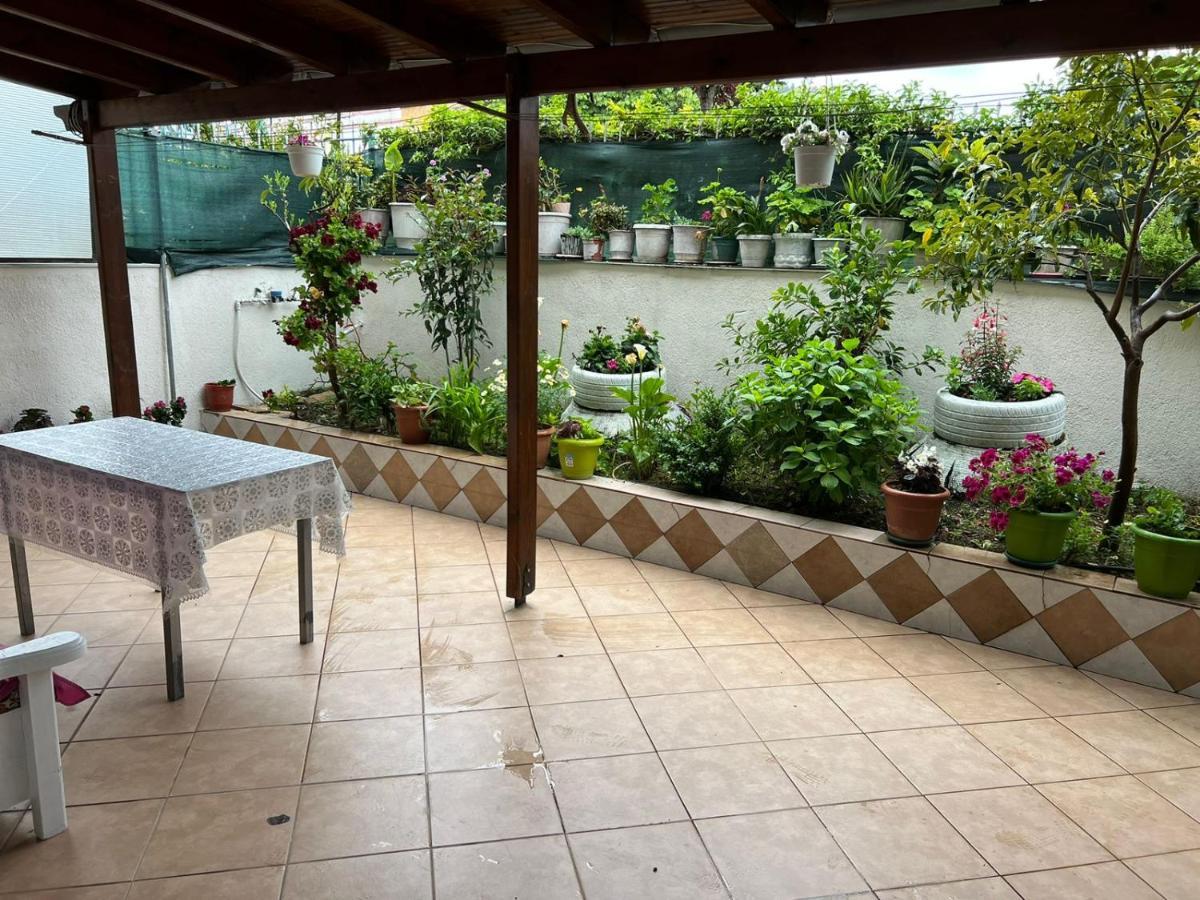 Goni Guest House Sarandë 외부 사진