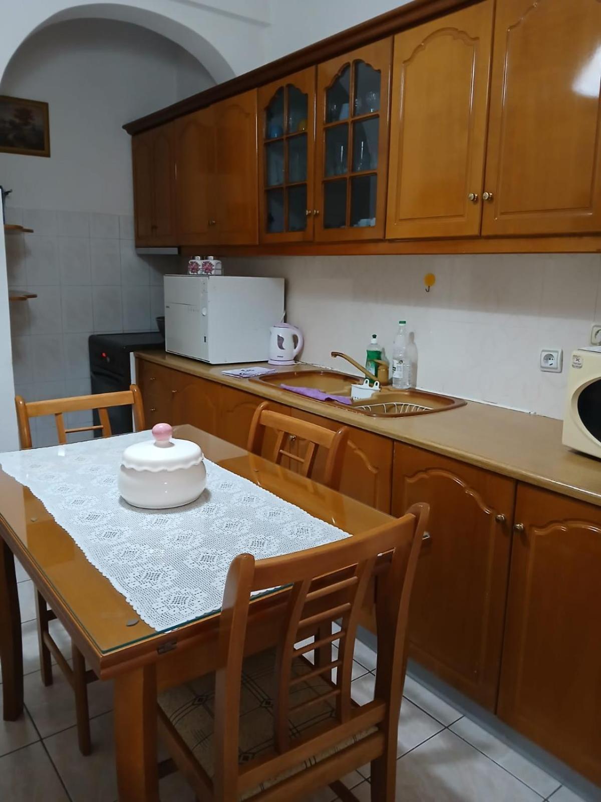 Goni Guest House Sarandë 외부 사진